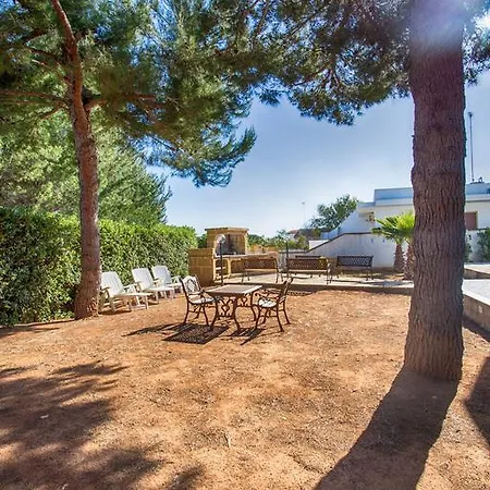 Azzurra Villa *
